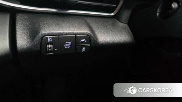 Hyundai Avante Hybrid (CN7) id 4433256 из Кореи 8
