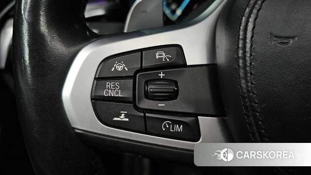 BMW 5 Series (G30) id 4482864 из Кореи 8