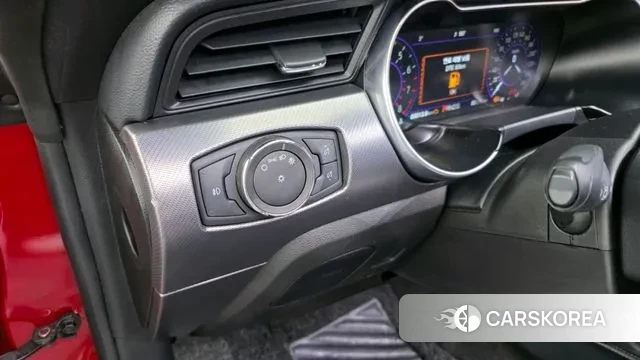 Ford Mustang id 3587723 из Кореи 8