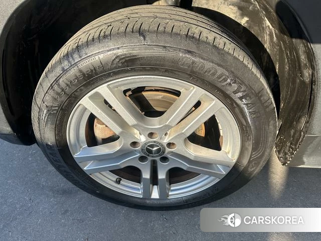 Mercedes-Benz GLB id 4300144 из Китая 8