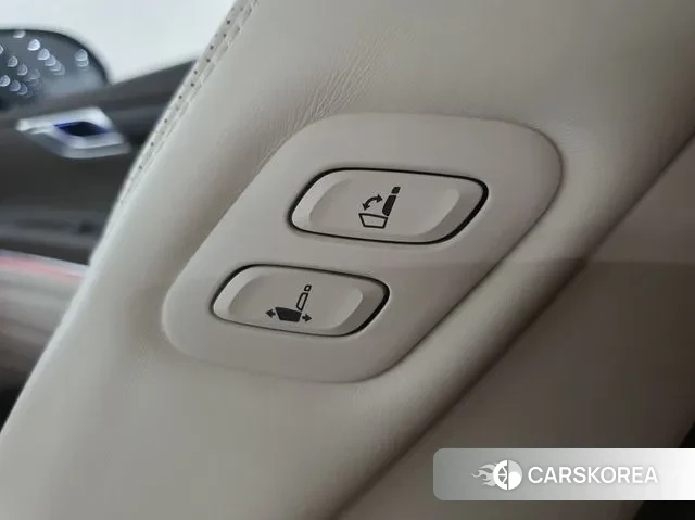 Genesis GV80 id 3043320 из Кореи 8