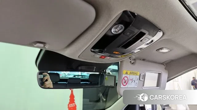 Kia Di Ol Nu Niro id 3726555 из Кореи 8