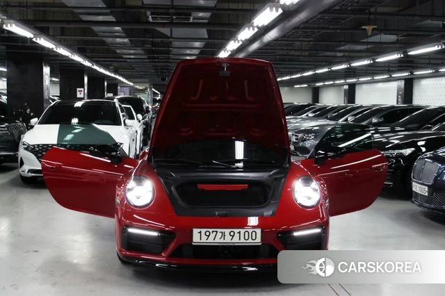 Porsche 911(992) id 3922349 из Кореи 8