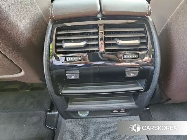 BMW 5 Series (G30) id 2999629 из Кореи 8