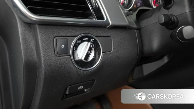 Mercedes-Benz GLE - Class W166 id 4837065 из Кореи 8