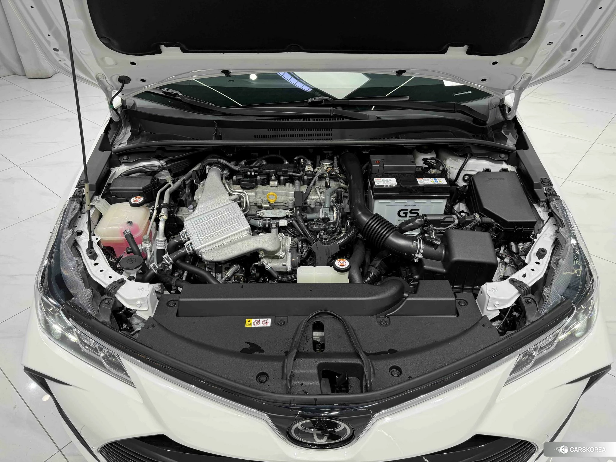 Toyota Corolla id 4467915 из Китая 8