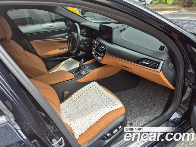 BMW 5 Series (G30) id 2691534 из Кореи 8