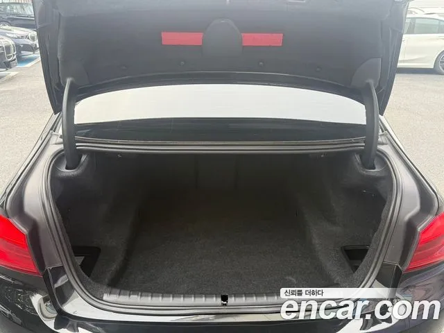 BMW 5 Series (G30) id 2757558 из Кореи 8