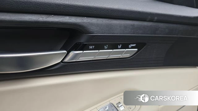 Genesis G90 id 3916924 из Кореи 8