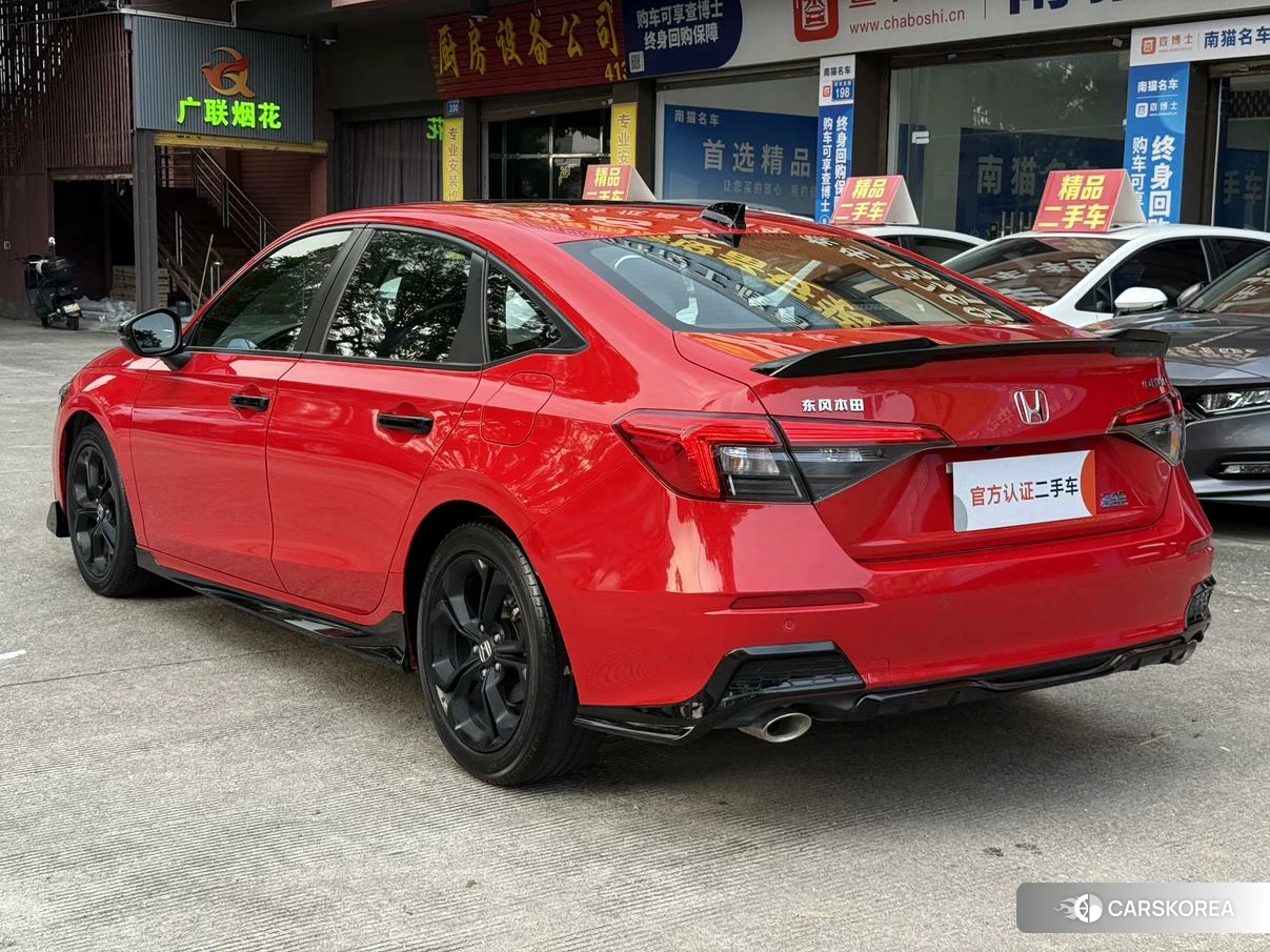 Honda Civic id 4407652 из Китая 8
