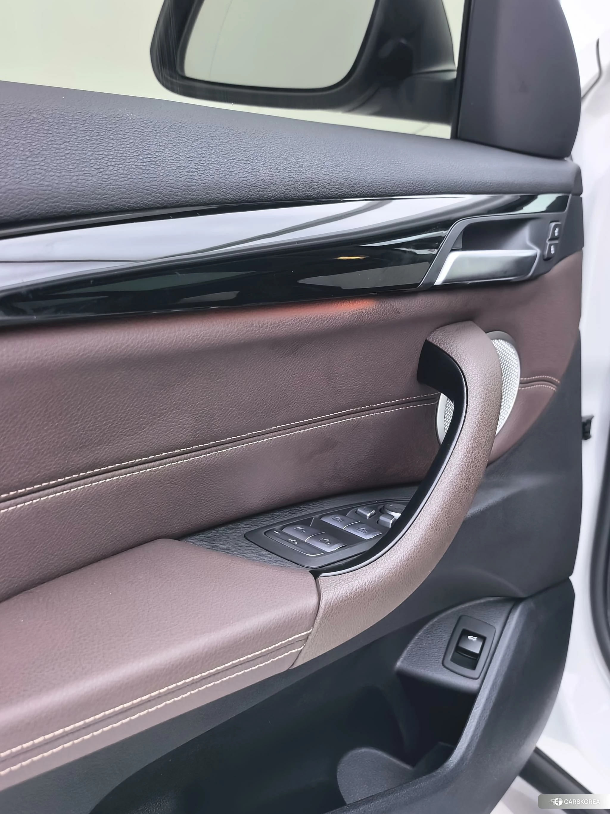 BMW X1 id 4473444 из Китая 8