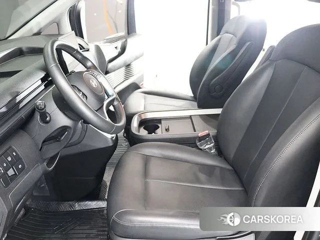 Hyundai Staria id 3696107 из Кореи 8