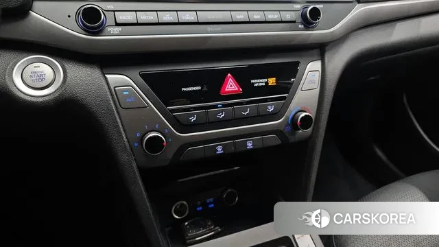 Hyundai Avante AD id 2986914 из Кореи 8