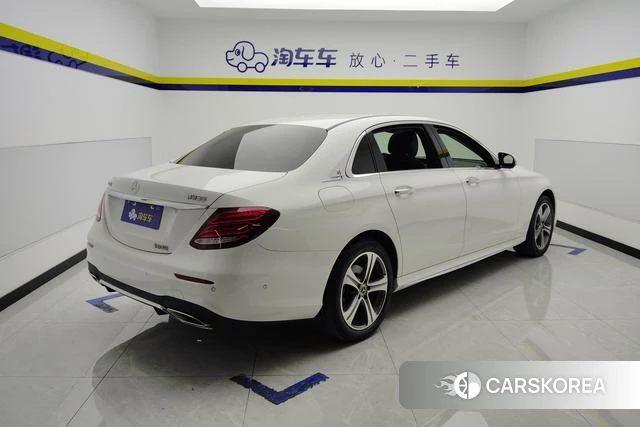 Mercedes-Benz E-class id 3810303 из Китая 8