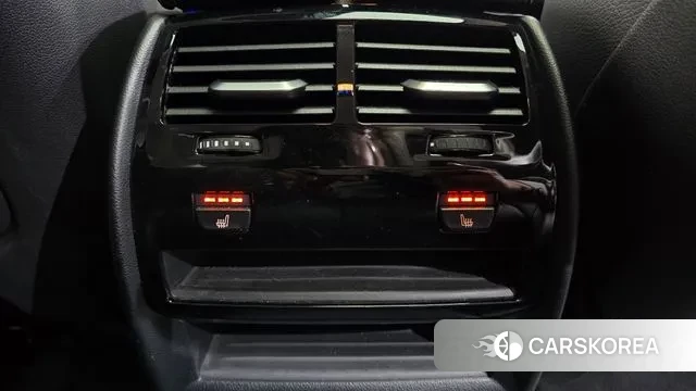 BMW 5 Series (G30) id 3649394 из Кореи 8