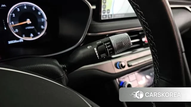 Genesis The New G70 id 3679896 из Кореи 8