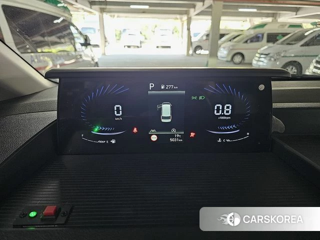 Hyundai Staria id 4308921 из Кореи 8