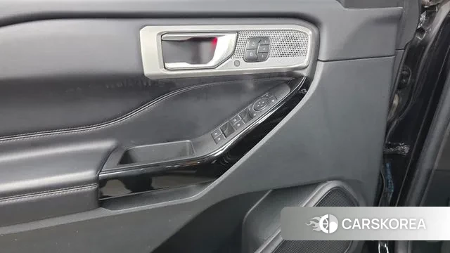 Ford Explorer 6th Generation id 3493102 из Кореи 8