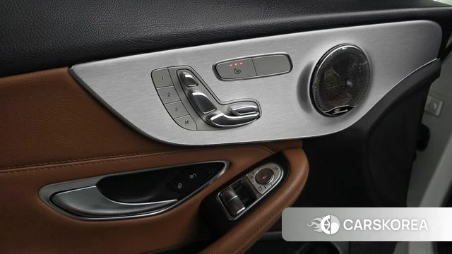 Mercedes-Benz C-Class W205 id 4269098 из Кореи 8