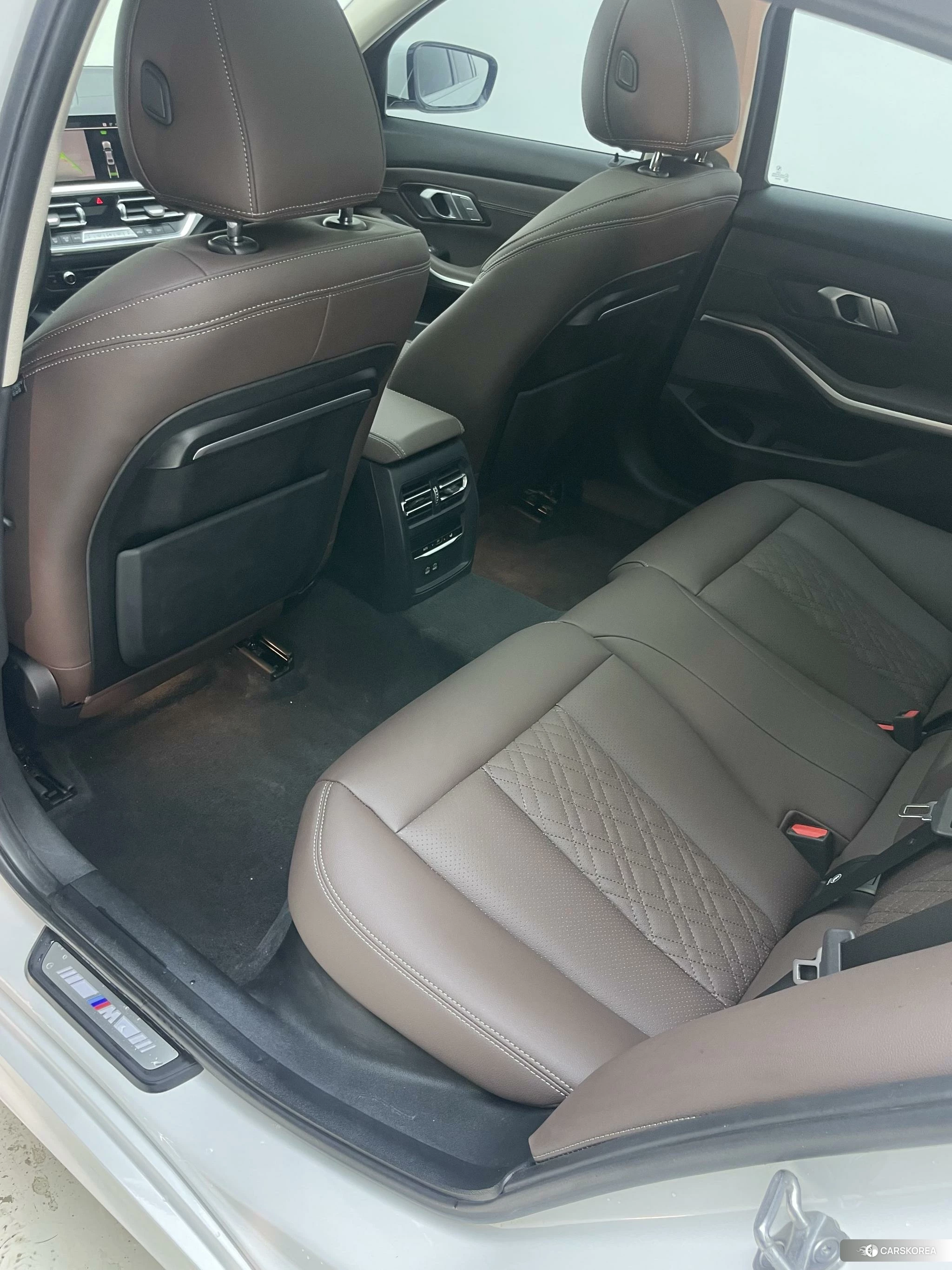 BMW 3 series id 4473997 из Китая 8