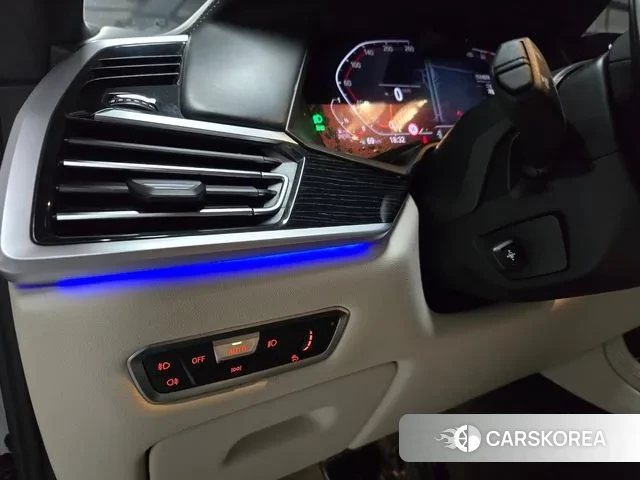 BMW X7 (G07) id 3676129 из Кореи 8