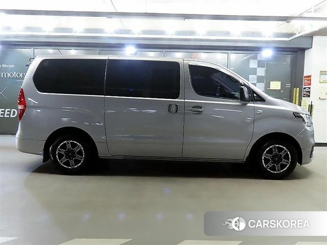 Hyundai The New Grand Starex id 4274983 из Кореи 8