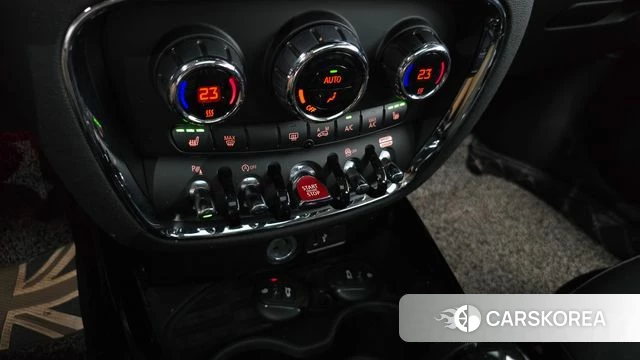Mini Cooper Clubman id 4567439 из Кореи 8