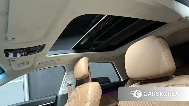 Hyundai Grandeur (GN7) id 3142221 из Кореи 8