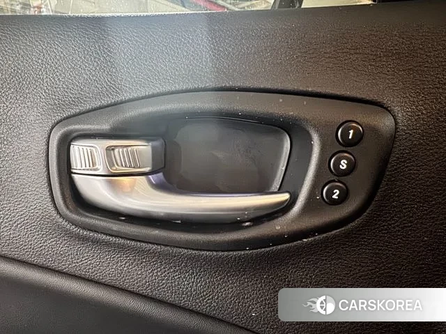 Jeep Compass 2nd Generation id 3334987 из Кореи 8