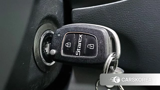 Hyundai The New Grand Starex id 3829392 из Кореи 8