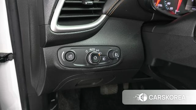 Chevrolet (GM Daewoo) The New Trax id 4677795 из Кореи 8