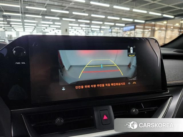 Lexus UX300h id 4617758 из Кореи 8