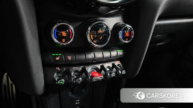 Mini Cooper S id 3799473 из Кореи 8