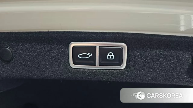 Hyundai Grandeur (GN7) id 4500297 из Кореи 8
