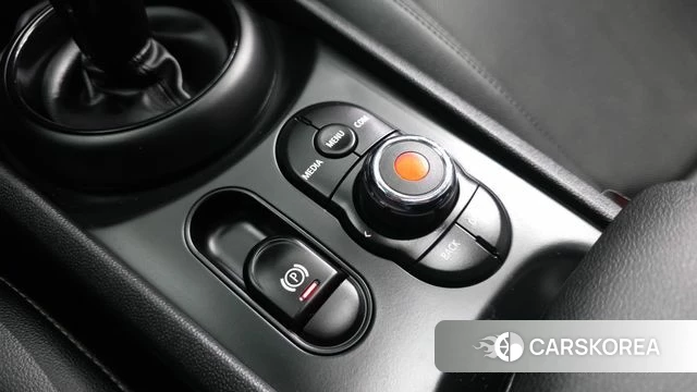 Mini Cooper D Clubman id 4447455 из Кореи 8