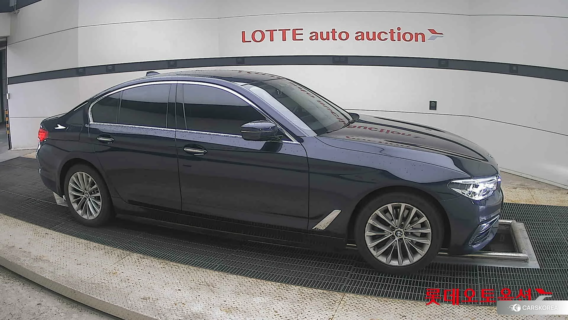 BMW  520d id 4498332 из Кореи 8