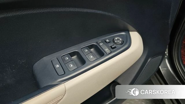 Hyundai Venue id 3899402 из Кореи 8