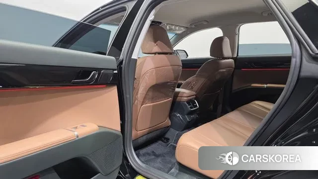 Hyundai Grandeur (GN7) id 3576671 из Кореи 8