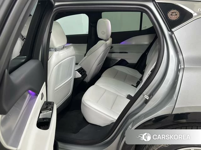 Cadillac GT4 id 4227292 из Китая 8