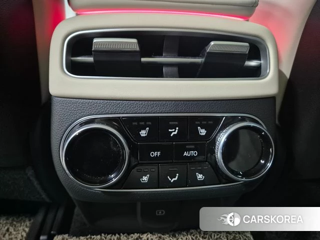 Genesis GV70 id 4231396 из Кореи 8