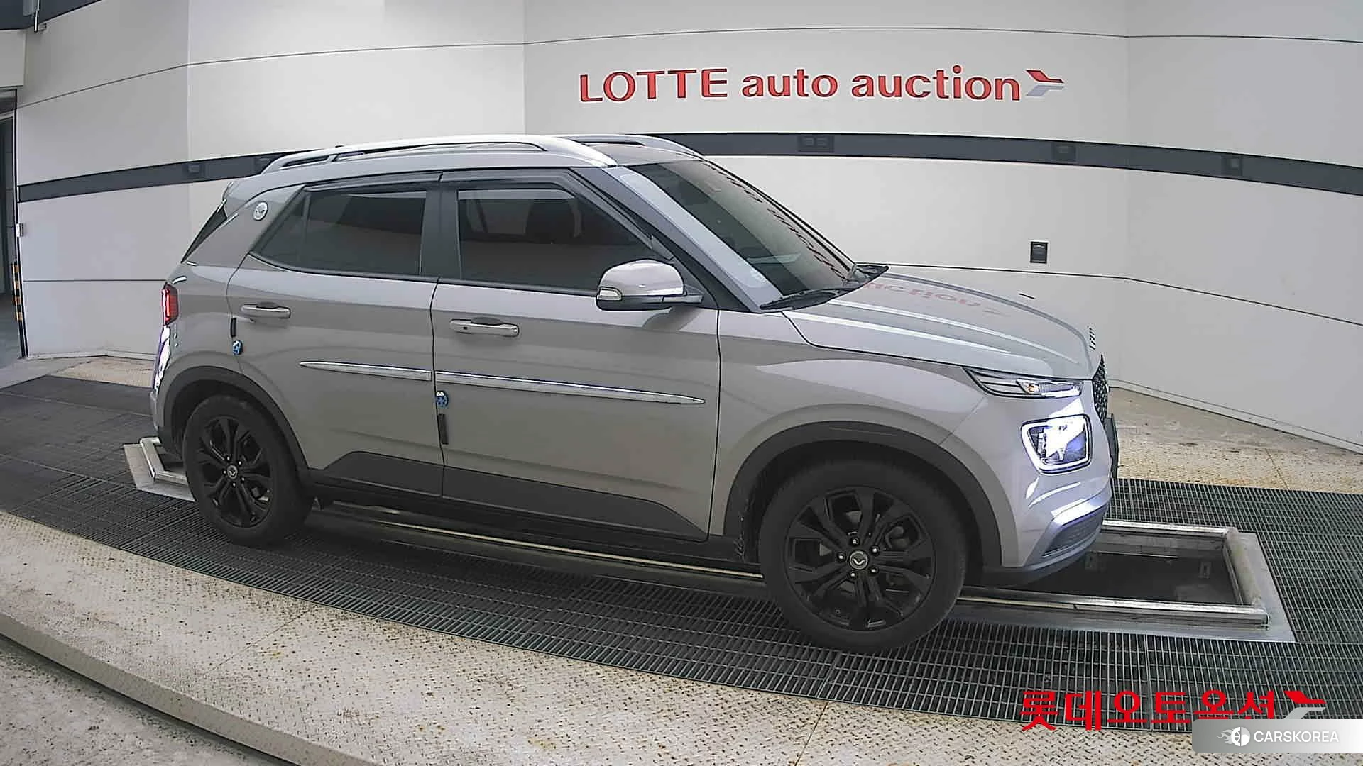Hyundai Venue id 4504403 из Кореи 8