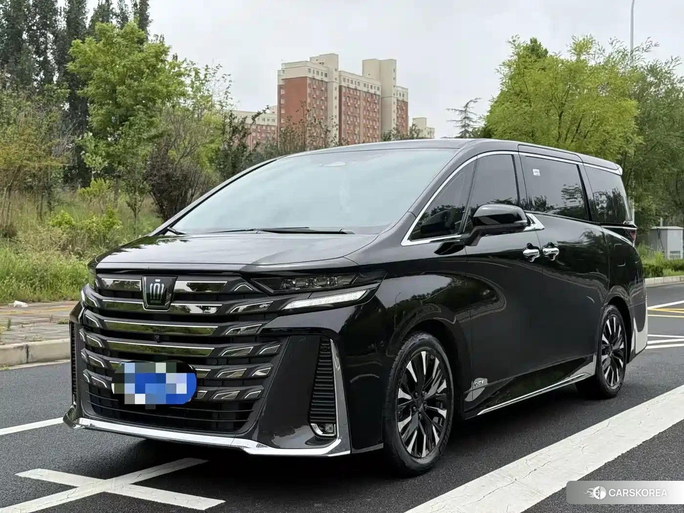 Toyota Vellfire id 4659738 из Китая 8