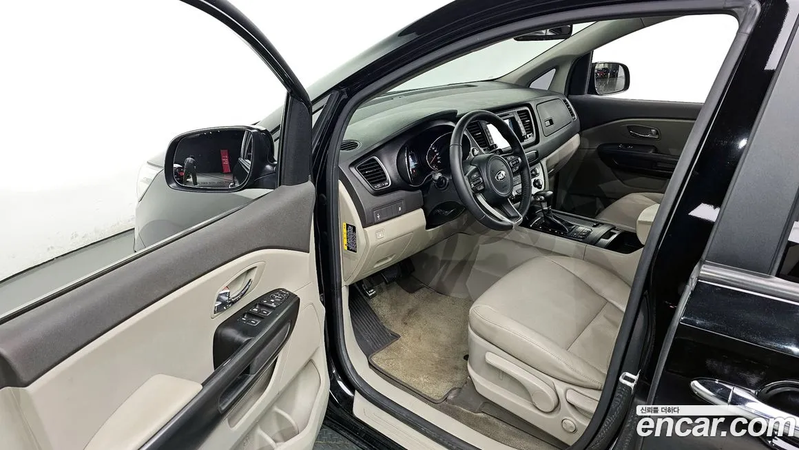 Kia All New Carnival id 1890972 из Кореи 8