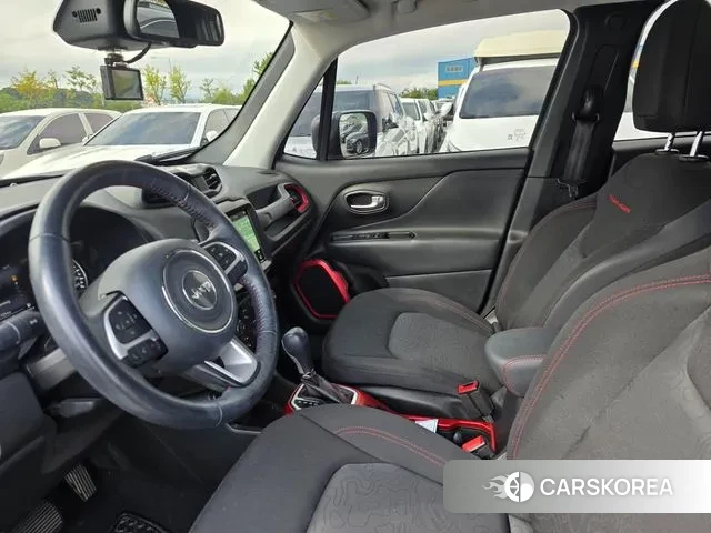 Jeep Renegade id 3229758 из Кореи 8