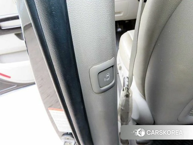 Kia The New Carnival id 4251079 из Кореи 8