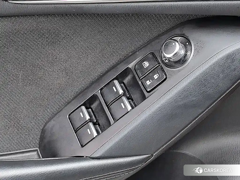 Mazda CX-4 id 4629560 из Китая 9