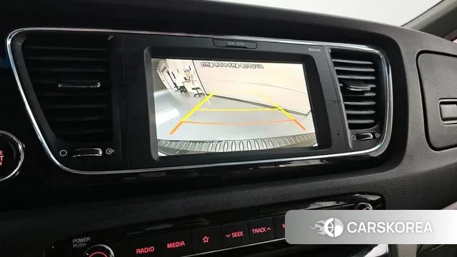 Kia All New Carnival id 3703957 из Кореи 8