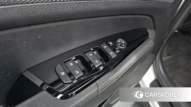 Kia Sportage 5th Generation Hybrid id 3349324 из Кореи 8