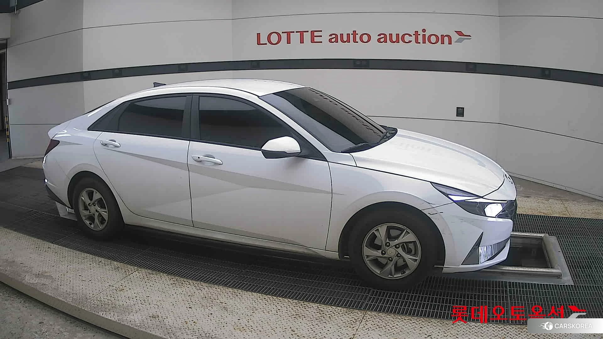 Hyundai Avante id 4669104 из Кореи 8