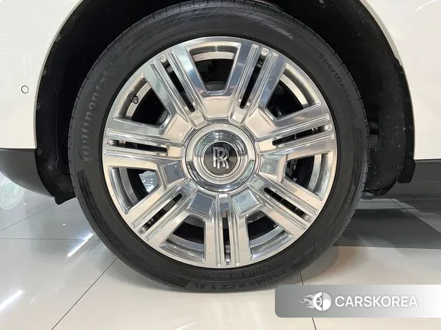 Rolls-Royce Cullinan id 3412824 из Кореи 8